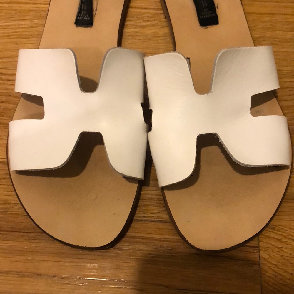 Steve Madden Greece Slides
